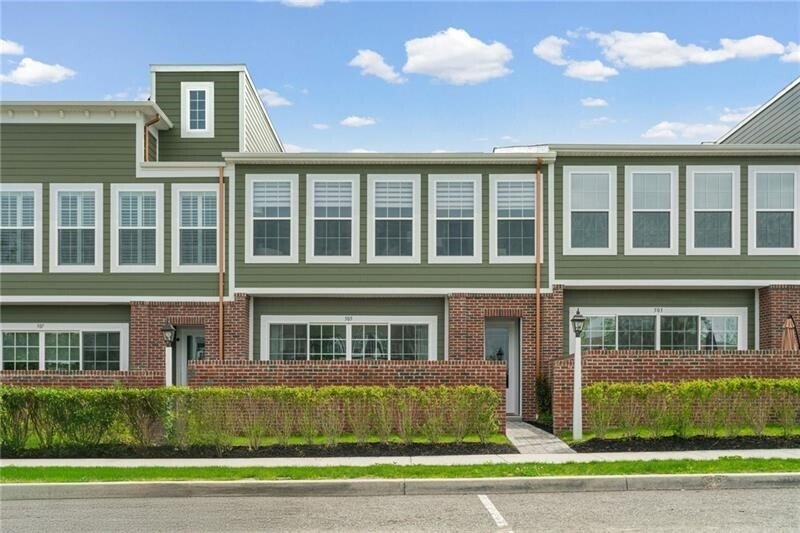 Townhouse in Cranberry Township, Pennsylvania, United States 1 - 18446433