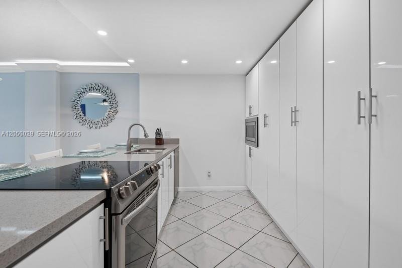 Condo in Hollywood, Florida, United States 5 - 18451428