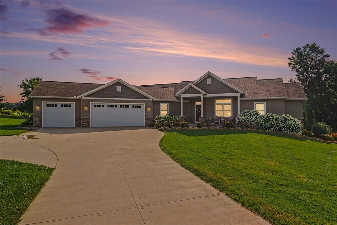 House in Galesburg, Michigan, United States 1 - 18450257
