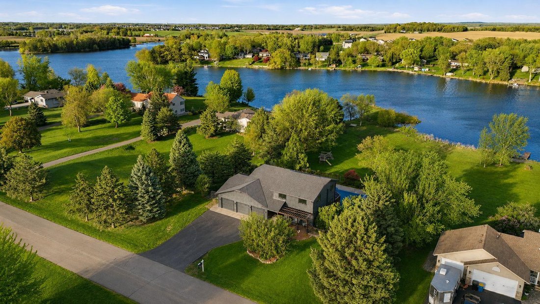 House in Saint Michael, Minnesota, United States 4 - 18072107