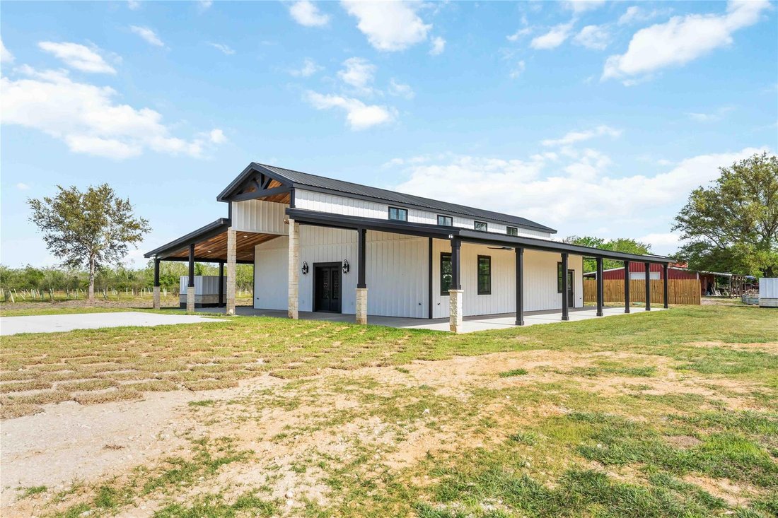 House in Alvin, Texas, United States 4 - 18446718