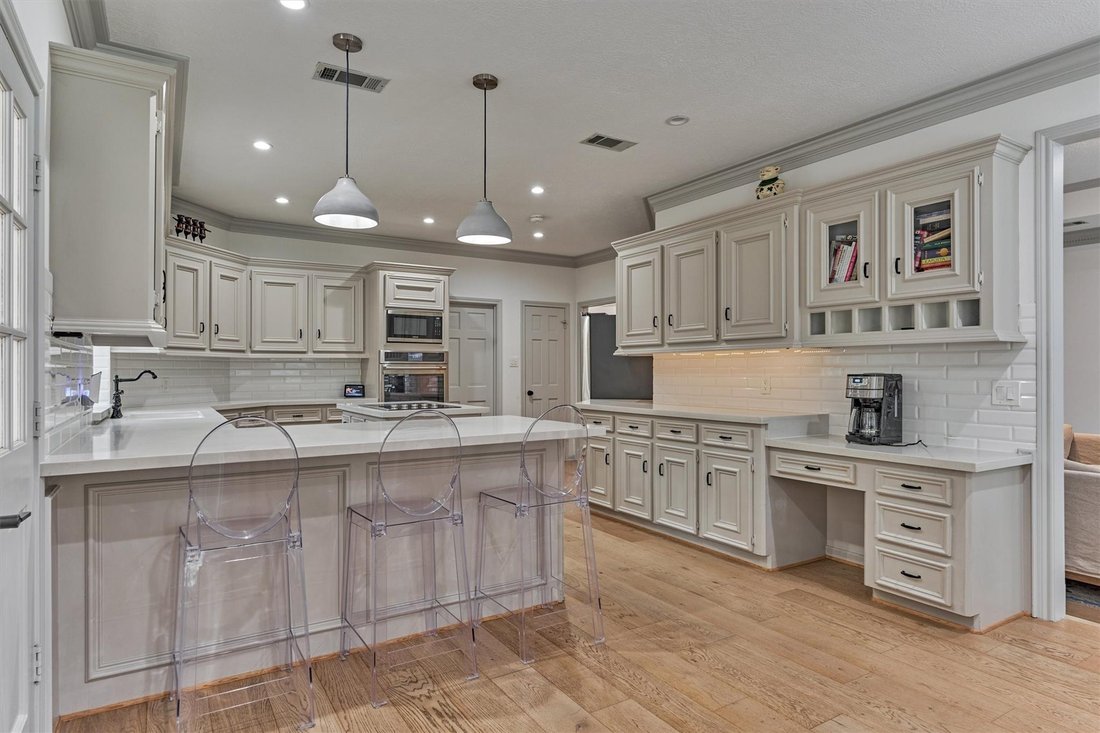 House in The Woodlands, Texas, United States 5 - 18451099