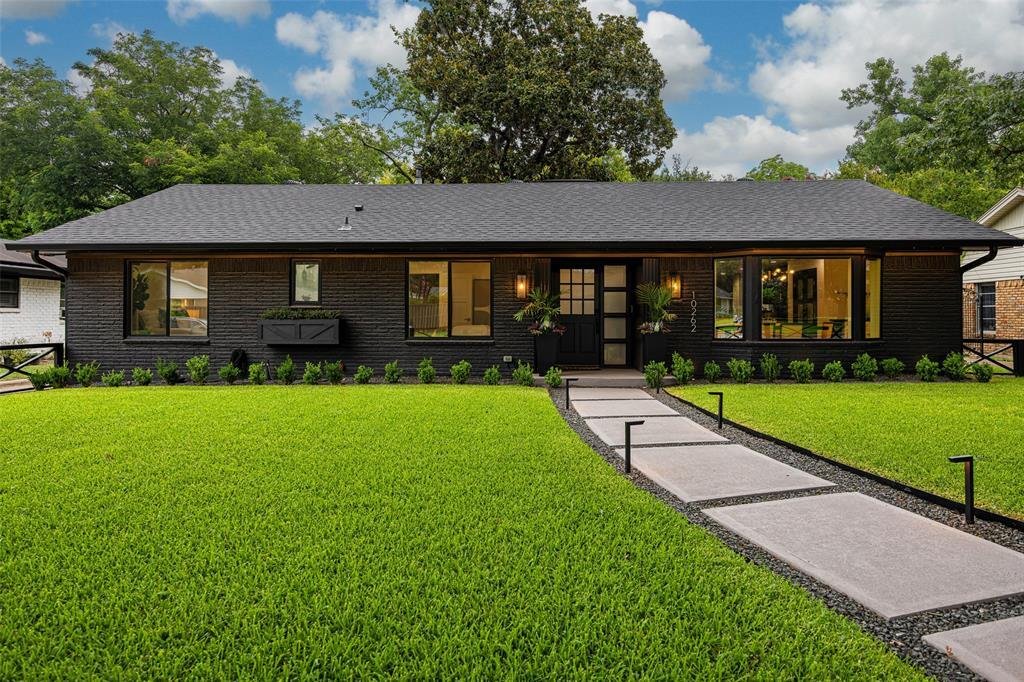 House in Dallas, Texas, United States 3 - 18446977