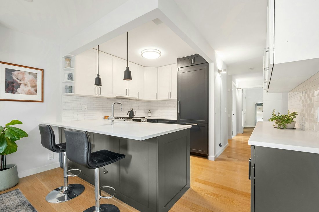 Condo in New York, New York, United States 5 - 18450288