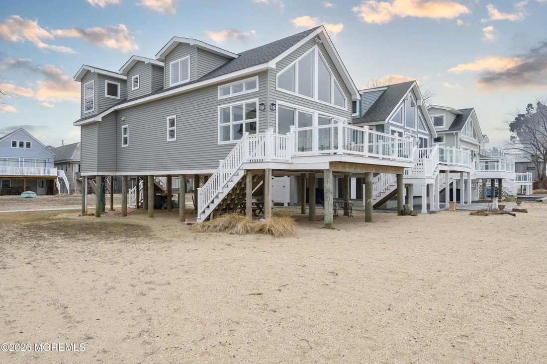 House in Rumson, New Jersey, United States 5 - 18446541