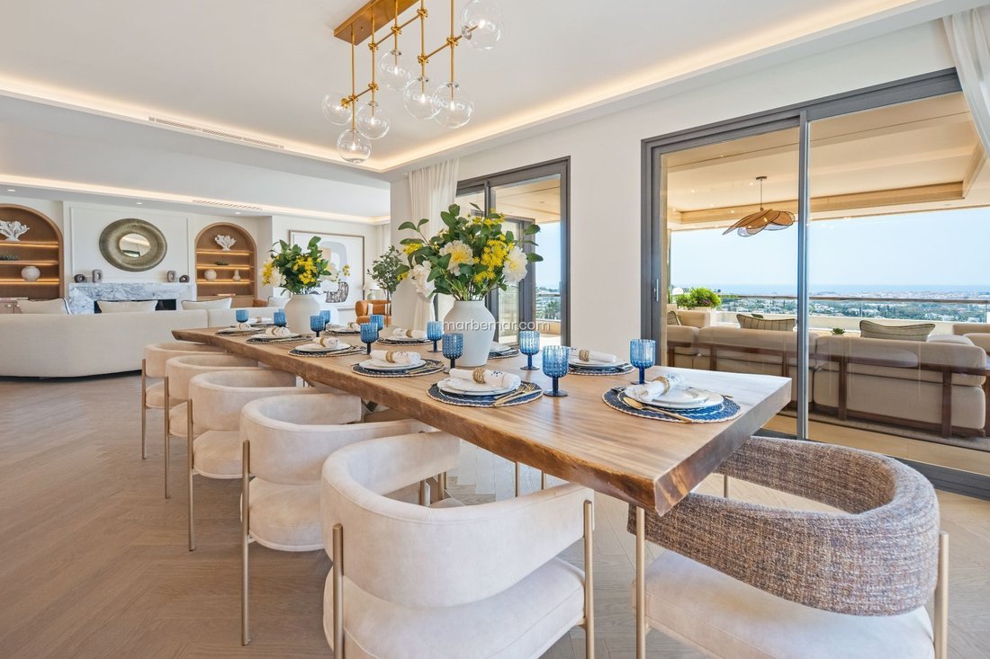 Apartment in Puerto Banus, Marbella, Spain 1 - 18449793