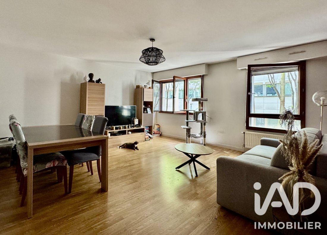Apartment in Chatou, Ile-de-France, France 2 - 18451555