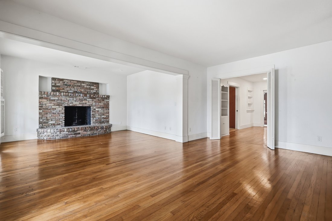 House in Signal Hill, California, United States 4 - 18448810