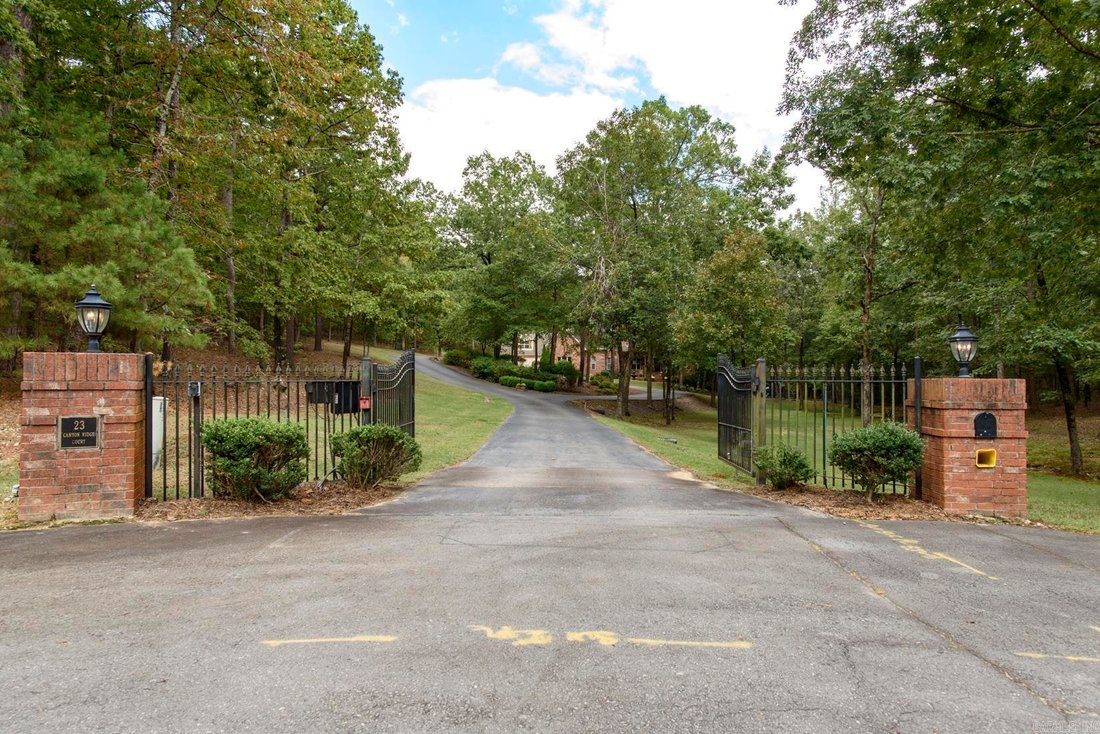 House in Little Rock, Arkansas, United States 3 - 18446452