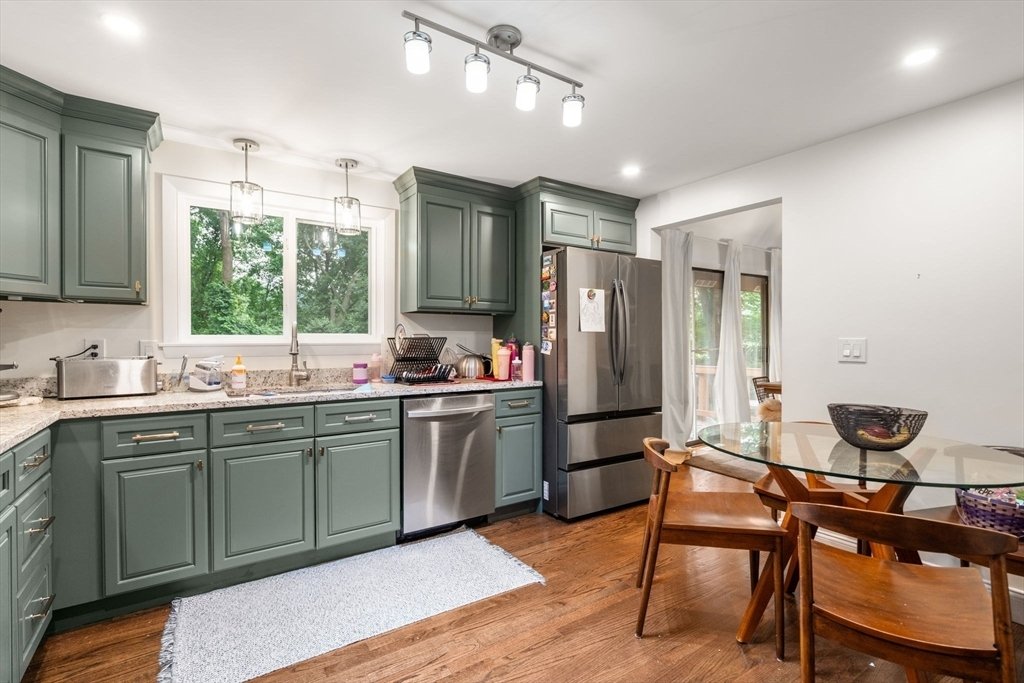 House in Framingham, Massachusetts, United States 2 - 18448457