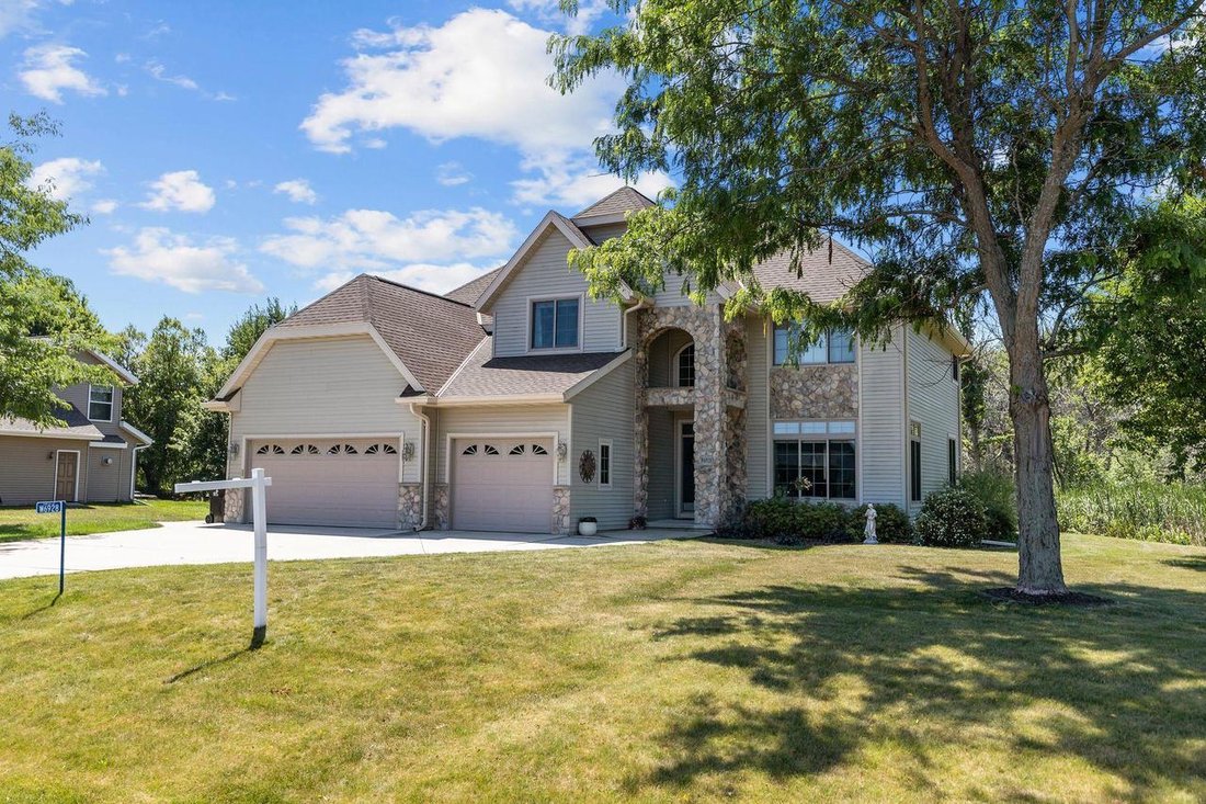 House in Fond du Lac, Wisconsin, United States 3 - 18449251