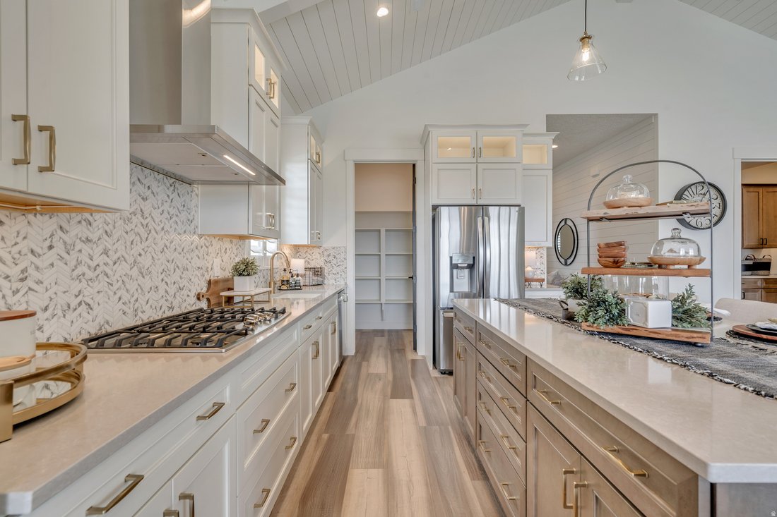 House in West Jordan, Utah, United States 4 - 18446449