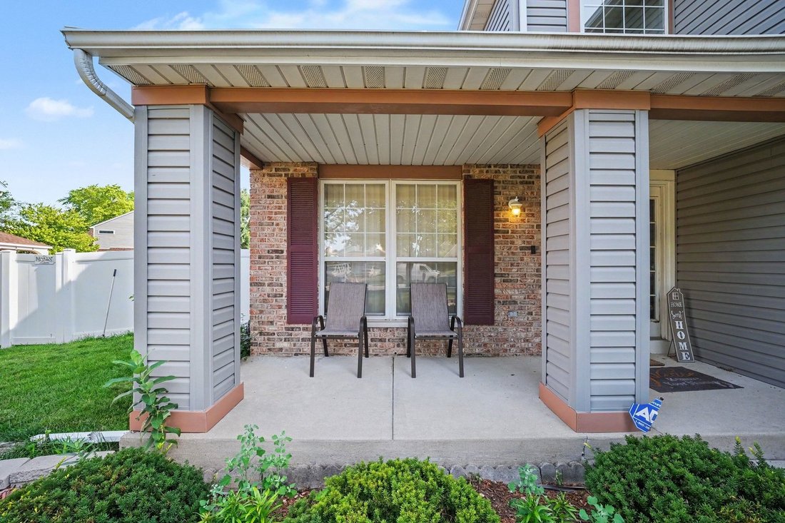 House in Bartlett, Illinois, United States 3 - 18450722