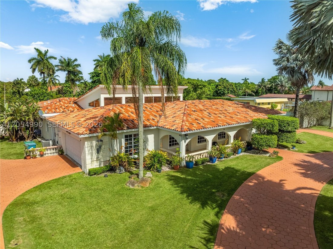 House in Miami, Florida, United States 5 - 18449487