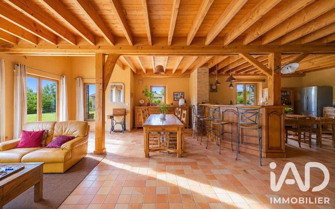 House in Savigne-l'Eveque, Pays de la Loire, France 4 - 18065356