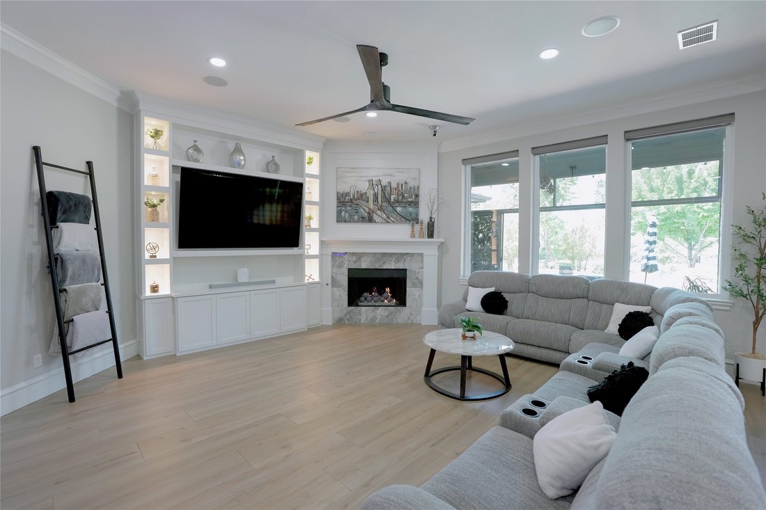 House in Lewisville, Texas, United States 4 - 18409035