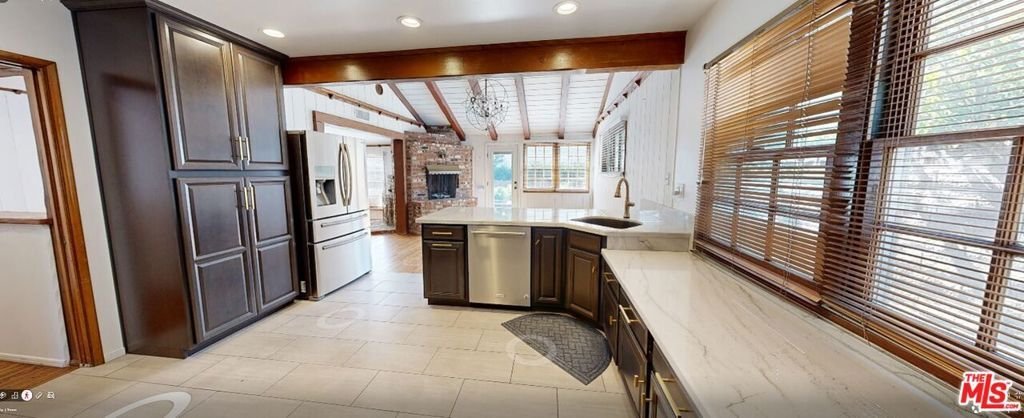 House in Los Angeles, California, United States 3 - 18449916