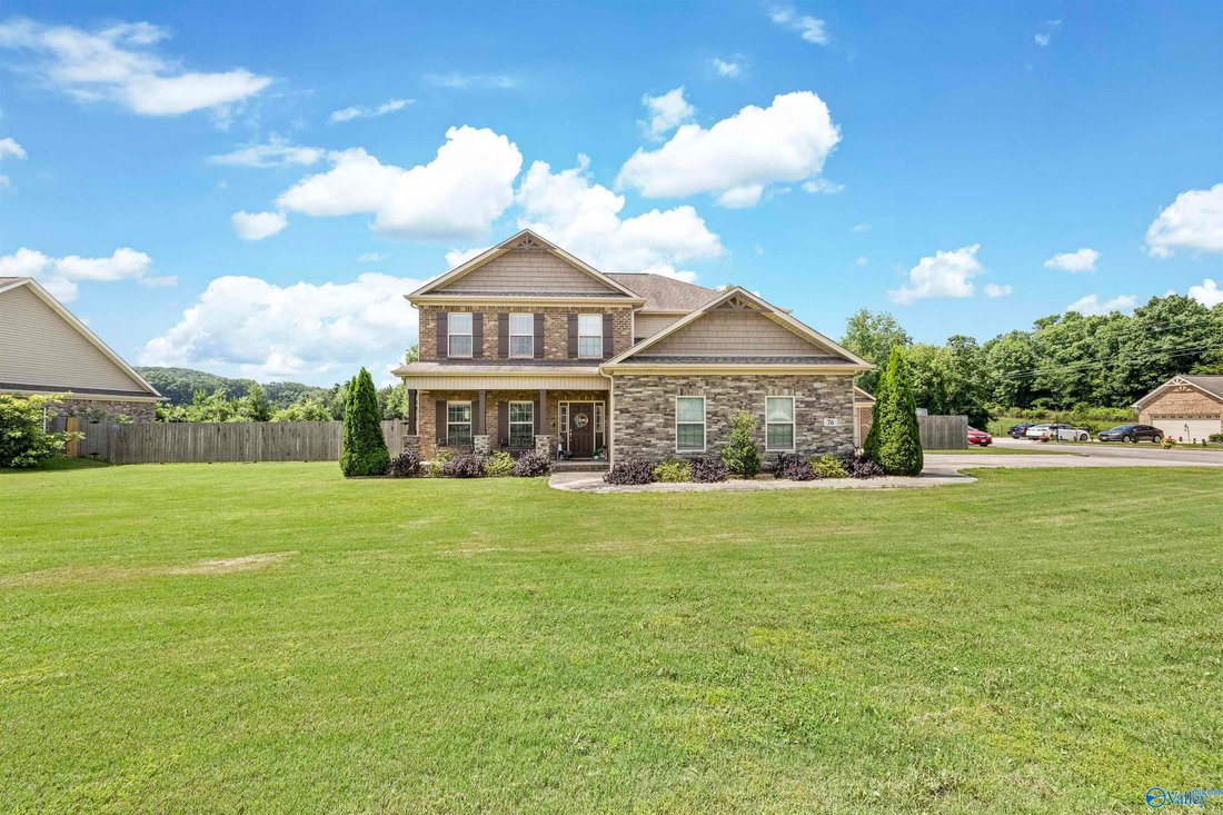 House in Decatur, Alabama, United States 1 - 18449388
