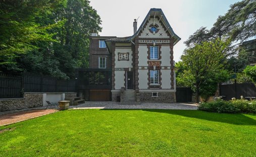Maison à Le Centre, Meudon, France 1