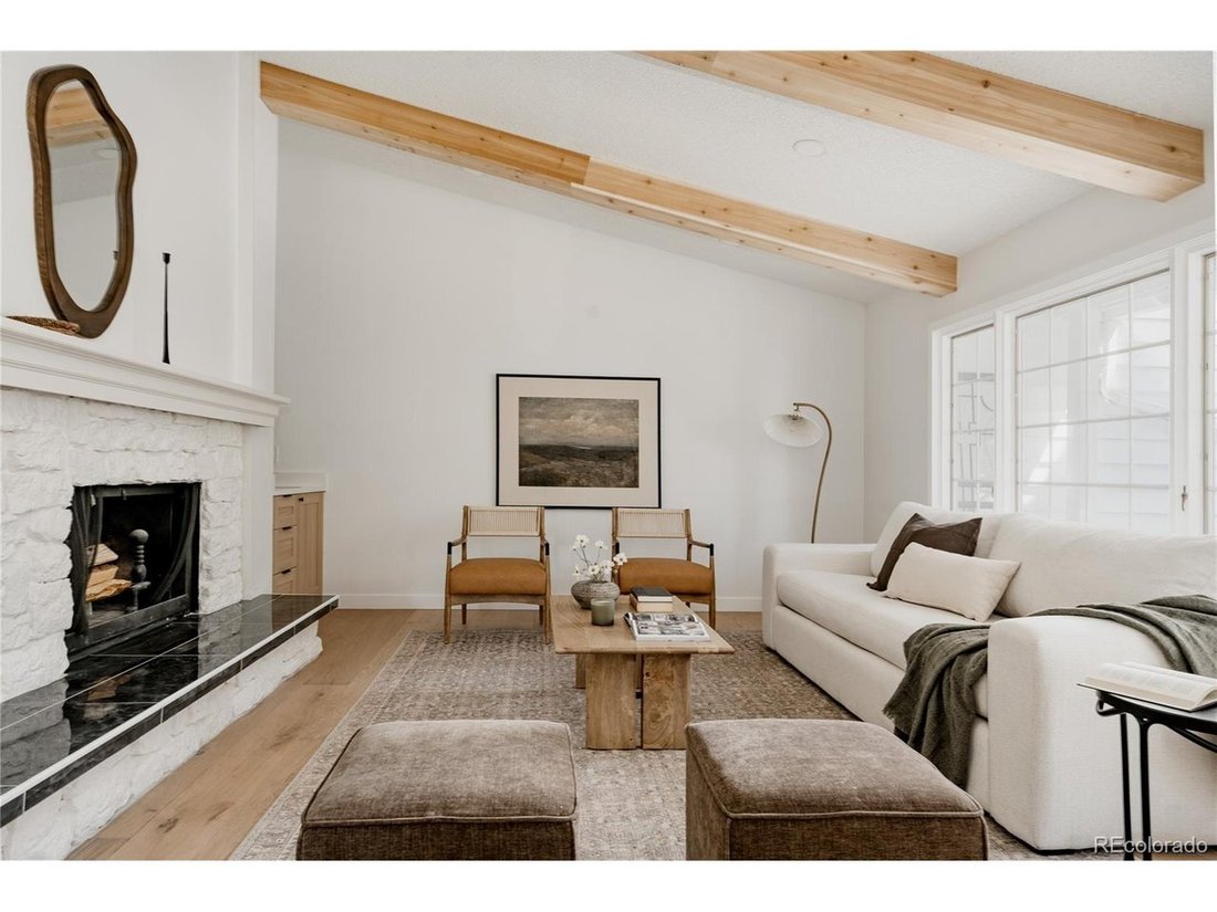 Townhouse in Denver, Colorado, United States 1 - 18446028