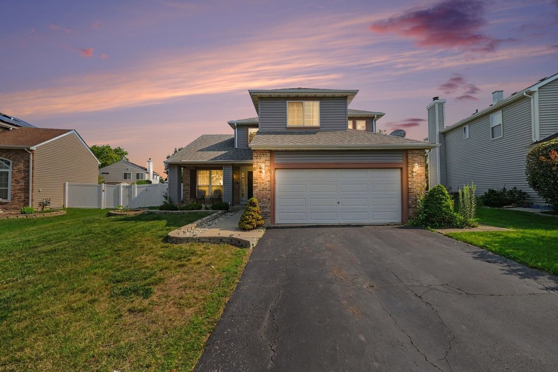 House in Bartlett, Illinois, United States 1 - 18450722
