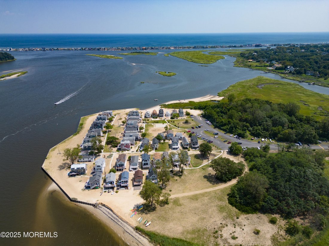 House in Rumson, New Jersey, United States 2 - 18446541