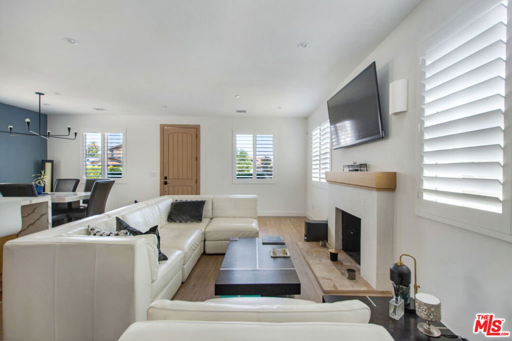 House in Los Angeles, California, United States 3 - 18449872