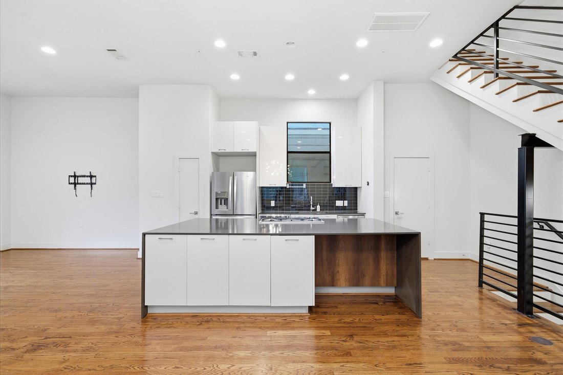 Townhouse in Houston, Texas, United States 5 - 18451053