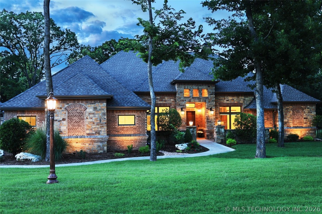 House in Owasso, Oklahoma, United States 1 - 17150460