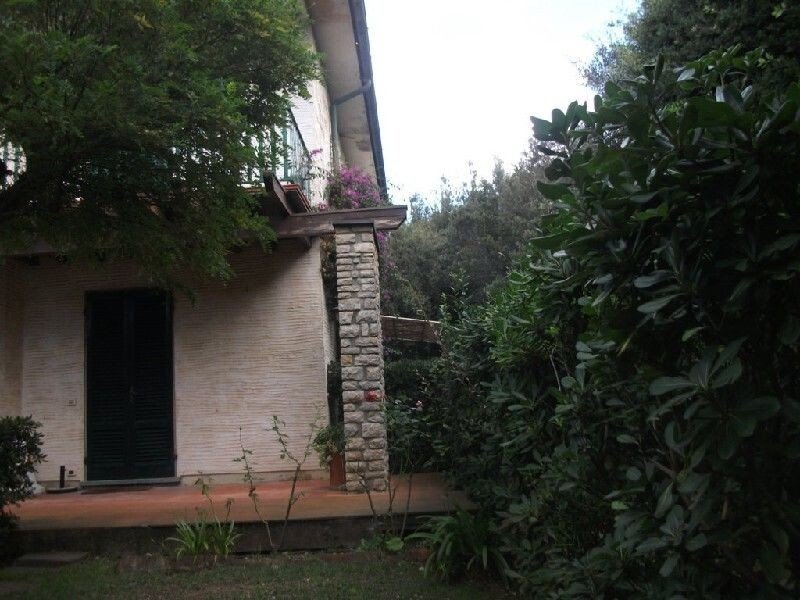 Villa in Center, Forte dei Marmi, Tuscany 2 - 18446325