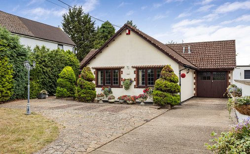 Bungalow in Radley, England 1