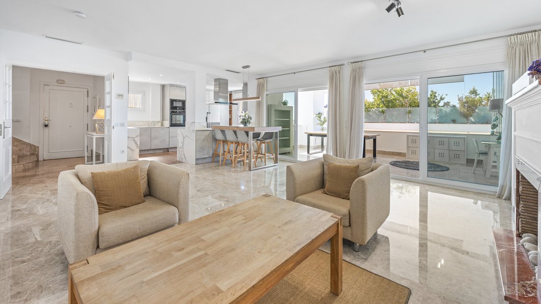 Townhouse in Marbella, Andalusia, Spain 4 - 18449032