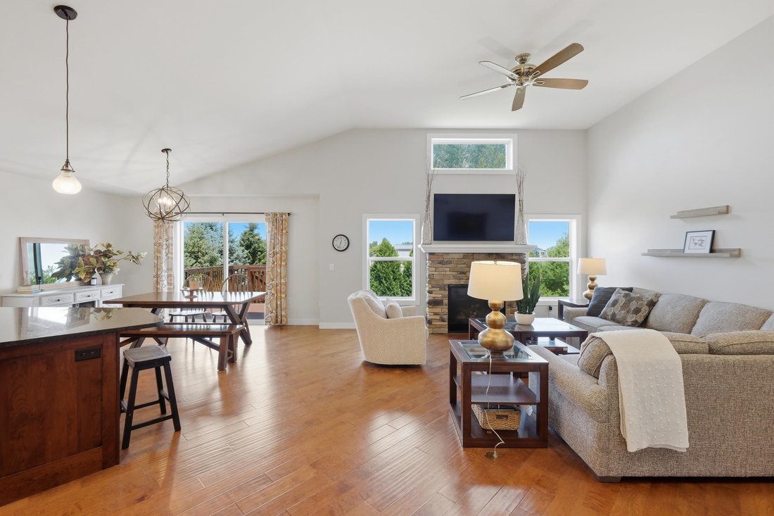 House in Sun Prairie, Wisconsin, United States 4 - 18445964