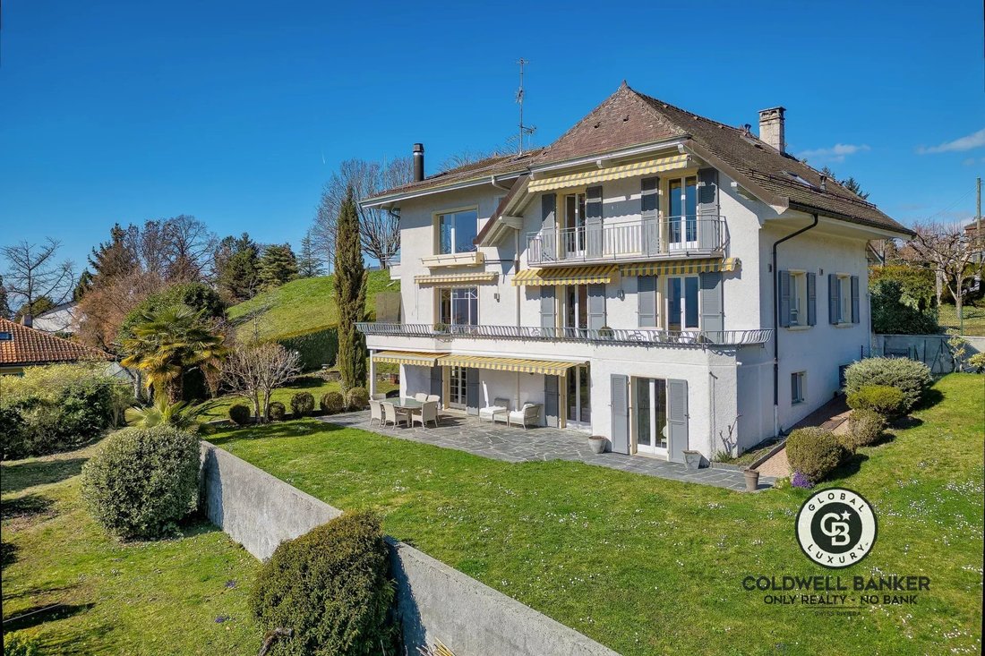 Villa in Blonay - Saint-Légier, Vaud, Switzerland 1 - 18448275