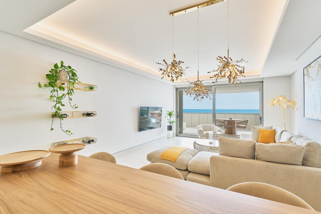 Apartment in Marbella, Andalusia, Spain 1 - 18446507