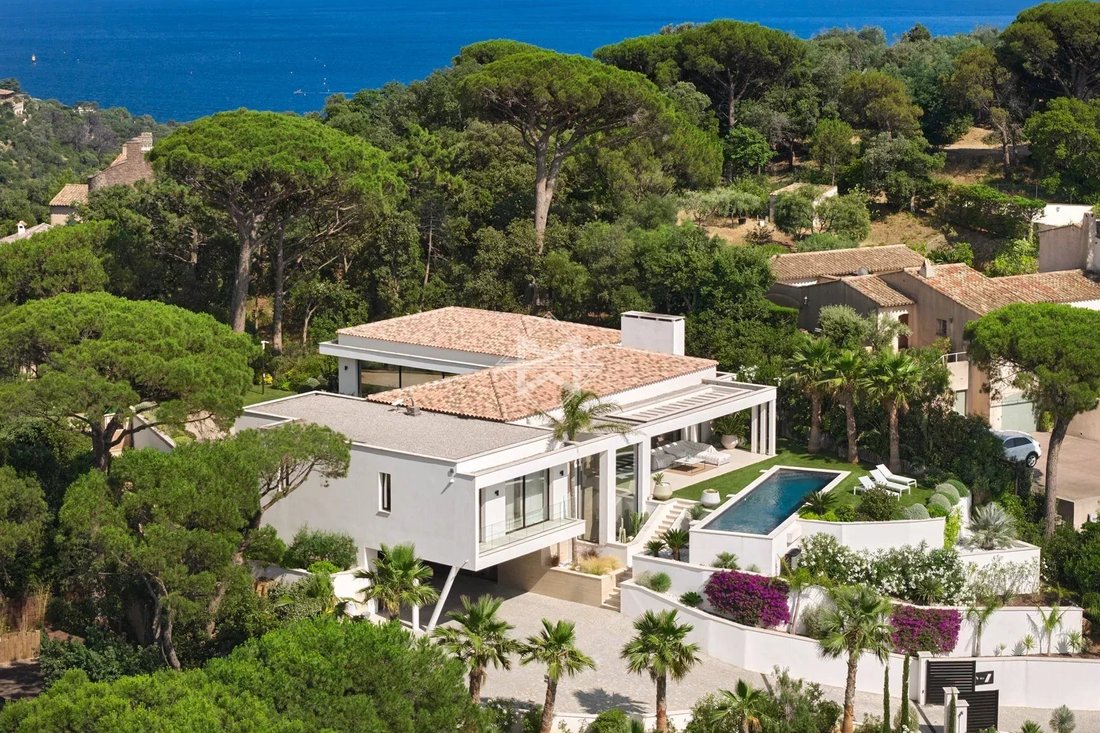 Villa in Nartelle-Noyer-Bellevue-bd des Sardinaux, Sainte-Maxime, France 3 - 18156580