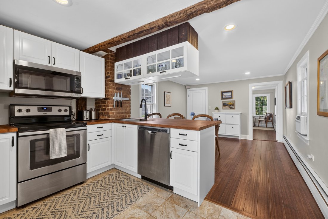 House in Stonington, Connecticut, United States 2 - 18447727