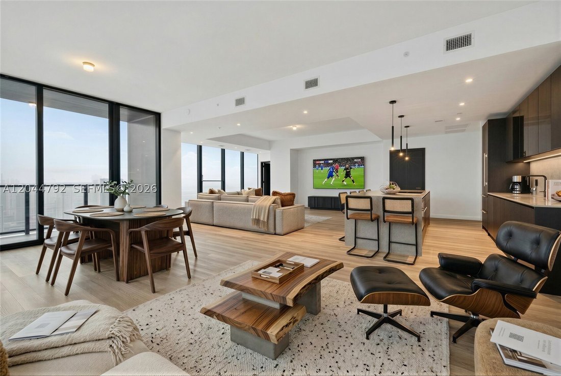 Condo in Miami, Florida, United States 1 - 18449491