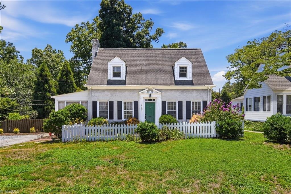 House in Greensboro, North Carolina, United States 1 - 18449927