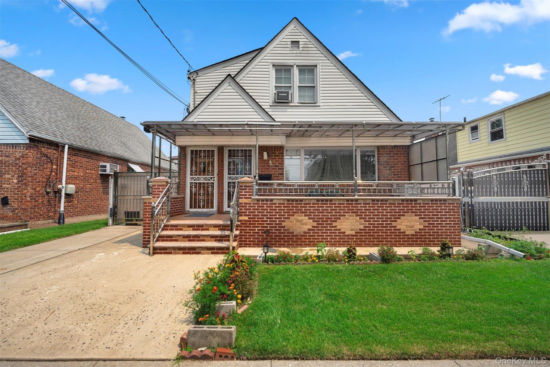 House in New York, New York, United States 1 - 18450146