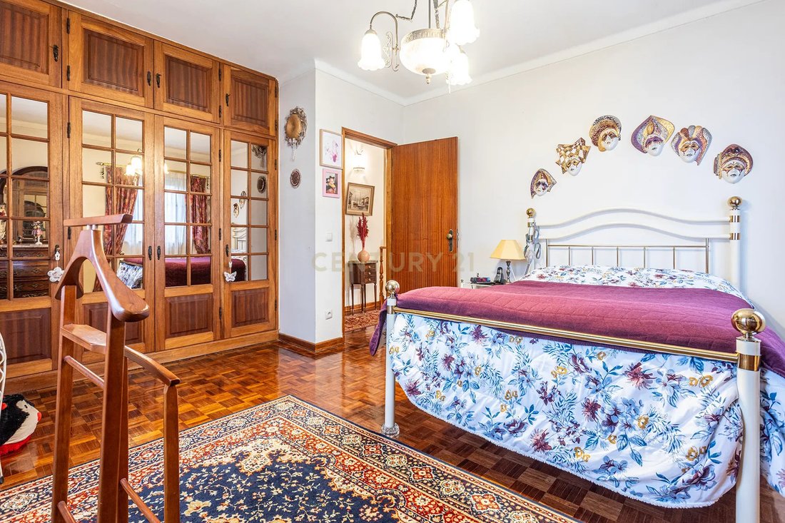 Villa in Aroeira, Charneca de Caparica e Sobreda, Portugal 3 - 17010798