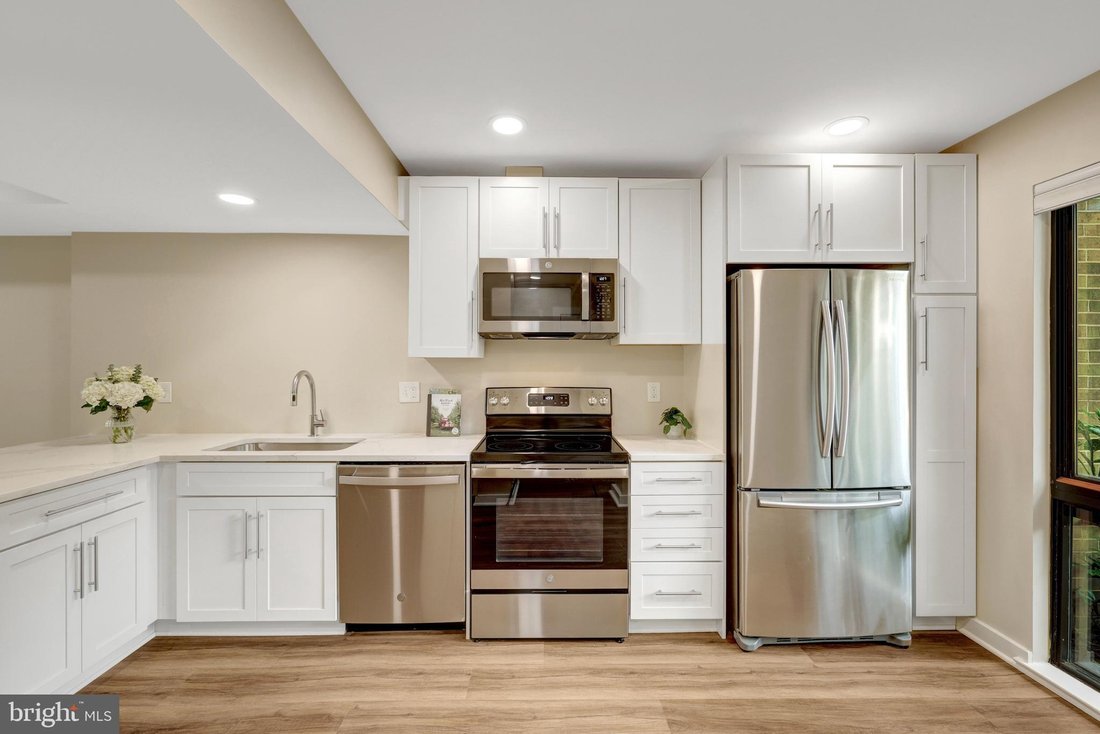 Townhouse in Reston, Virginia, United States 5 - 18447990