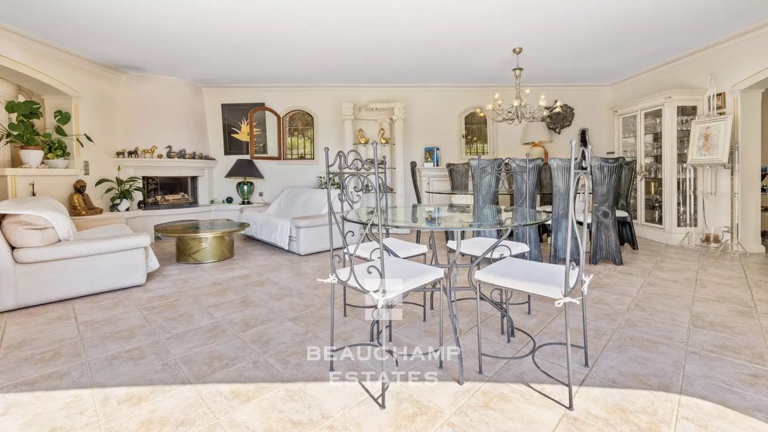 Villa in Cabris, Provence-Alpes-Côte d'Azur, France 4 - 18448082