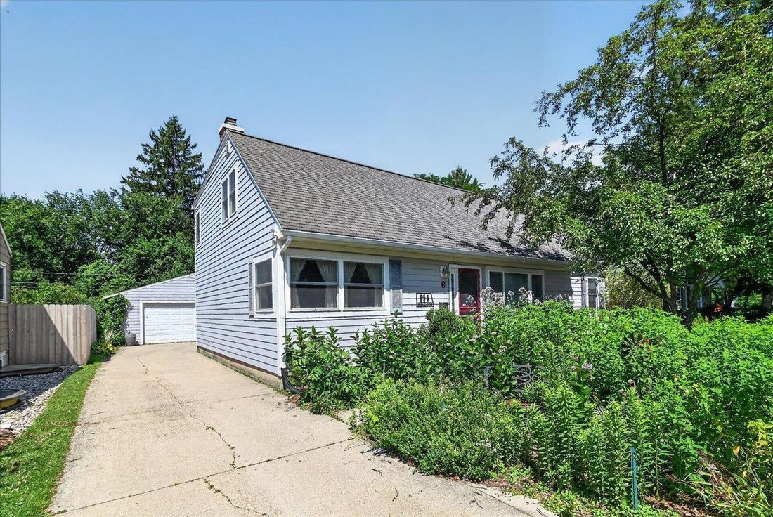 House in Madison, Wisconsin, United States 4 - 18449201