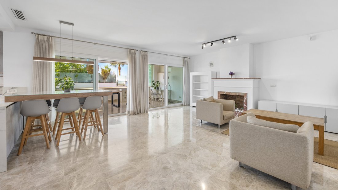 Townhouse in Marbella, Andalusia, Spain 5 - 18449032