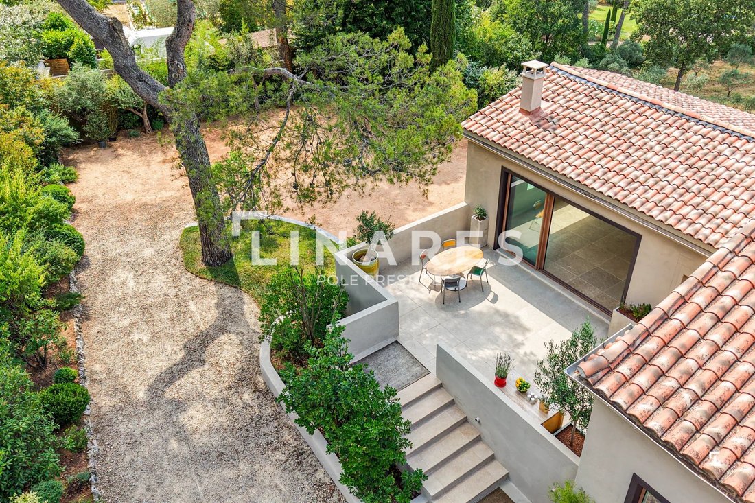 Haus in Est-Repentance-Les Trois Bons Dieux, Aix-en-Provence, Frankreich 3 - 18446214