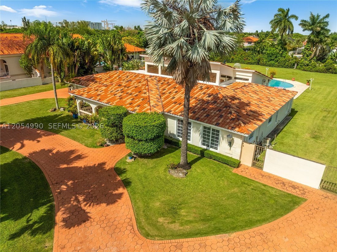 House in Miami, Florida, United States 4 - 18449487