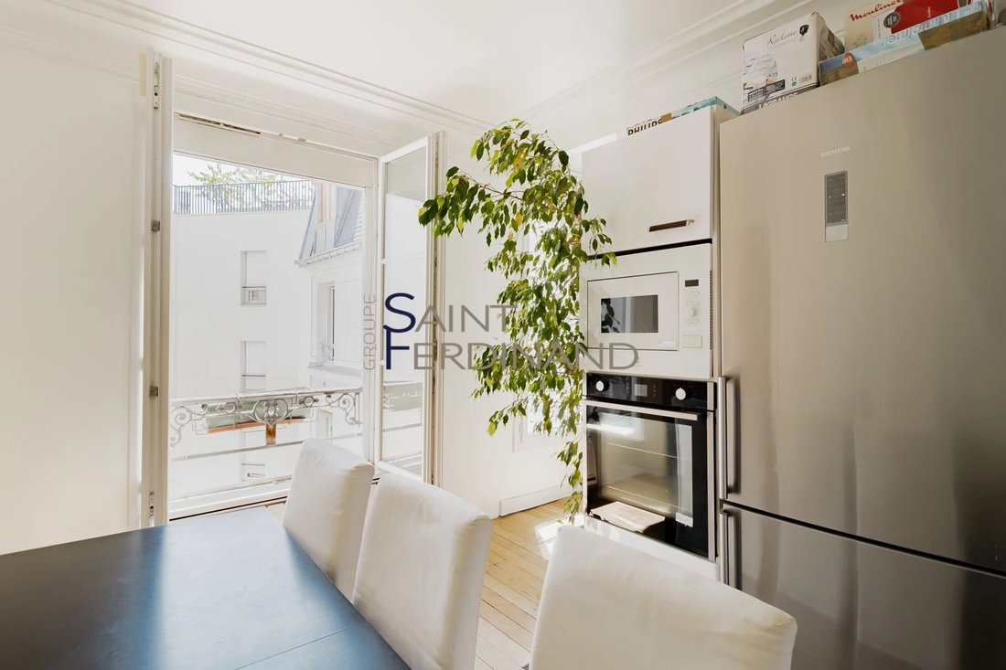 Apartment in Amiraux-Simplon-Poissonniers, Paris 18e Arrondissement, Paris 5 - 18448271