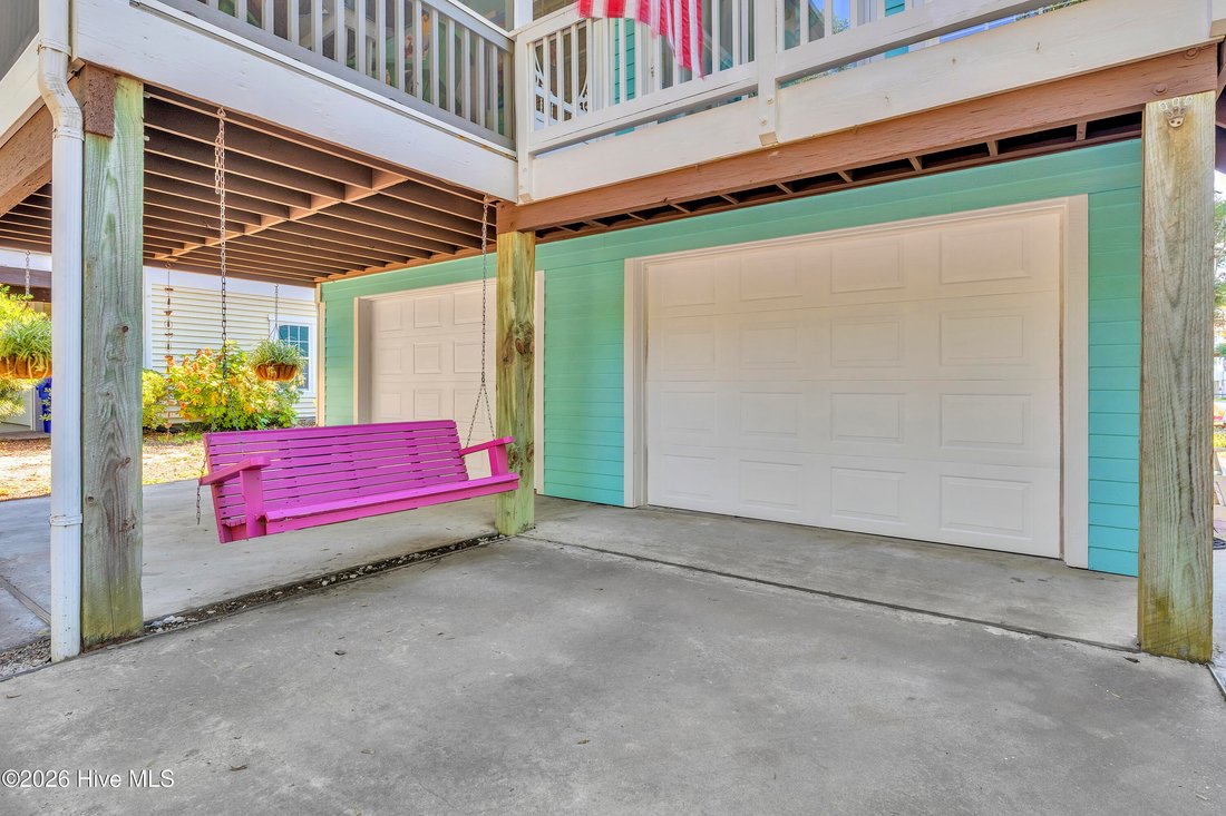 House in Oak Island, North Carolina, United States 5 - 18450333