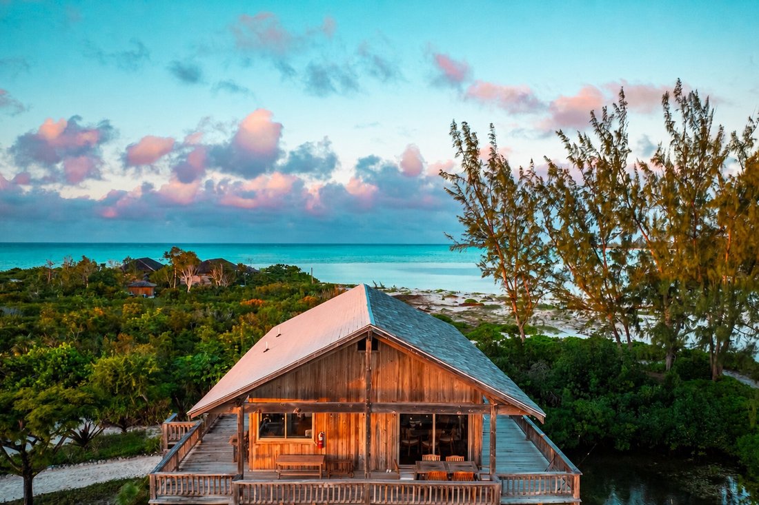 House in Sandy Point, Caicos Islands, Turks and Caicos Islands 3 - 18448571